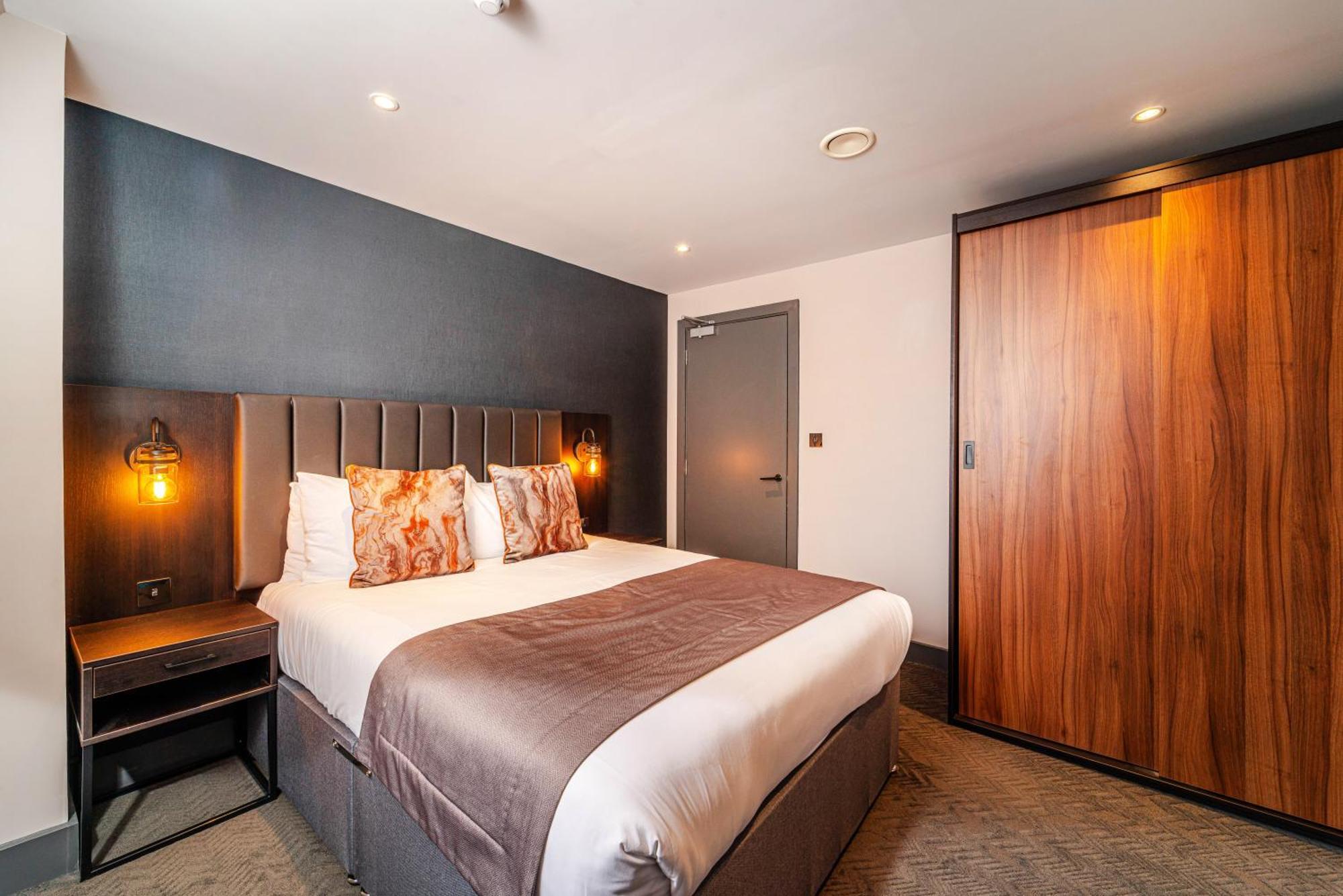 Epic Duke Street Townhouse Lejlighedshotel Liverpool Eksteriør billede